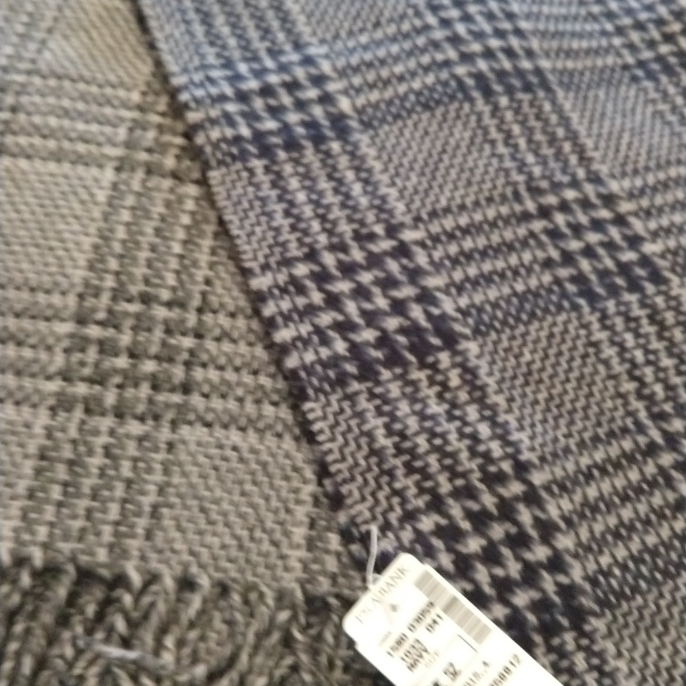 Two scarves one grey and one blue